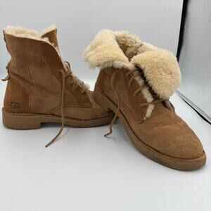 UGG Quincy Chestnut Suede Ankle Boots: Used, Women’s Size 6.5